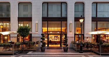 Four Seasons Gresham Palace