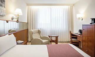 Hotel ILUNION Les Corts Spa