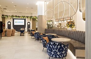 Hotel ILUNION Les Corts Spa