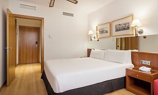 Hotel ILUNION Les Corts Spa