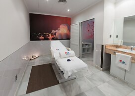 Hotel ILUNION Les Corts Spa