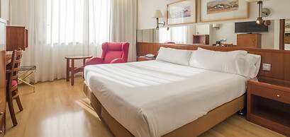 Hotel ILUNION Les Corts Spa