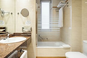 Hotel ILUNION Les Corts Spa