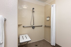Candlewood Suites Anaheim - Resort Area by IHG