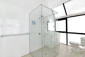 Broadbeach Travel Inn Apartments