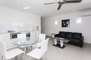 Broadbeach Travel Inn Apartments