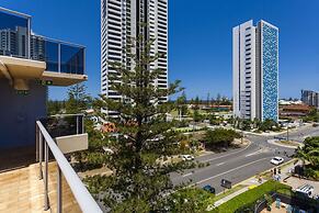 Broadbeach Travel Inn Apartments