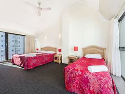 Broadbeach Travel Inn Apartments