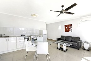 Broadbeach Travel Inn Apartments