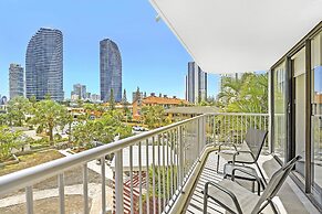 Broadbeach Travel Inn Apartments