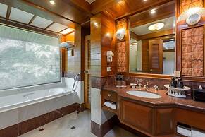 Thavorn Beach Village Resort & Spa Phuket