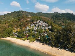 Thavorn Beach Village Resort & Spa Phuket
