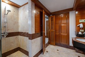 Thavorn Beach Village Resort & Spa Phuket