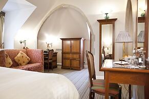 Marygreen Manor Hotel