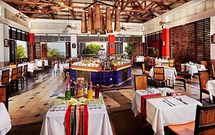 Grand Decameron Panama, A Trademark All Inclusive Resort