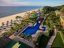 Grand Decameron Panama, A Trademark All Inclusive Resort
