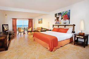 Grand Decameron Panama, A Trademark All Inclusive Resort