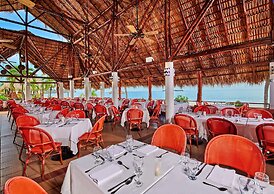 Grand Decameron Panama, A Trademark All Inclusive Resort