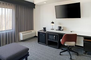 Courtyard by Marriott Providence Lincoln