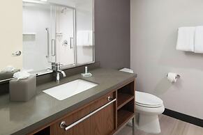 Courtyard by Marriott Providence Lincoln