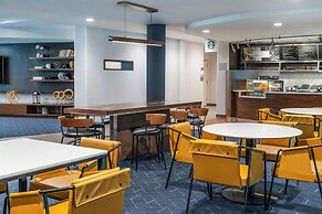 Courtyard by Marriott Providence Lincoln