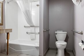 Quality Inn & Suites Bedford West
