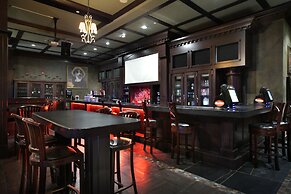 Days Inn & Suites by Wyndham West Edmonton