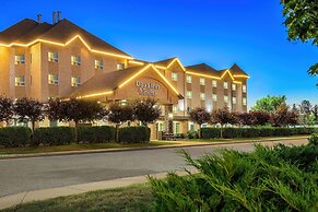 Days Inn & Suites by Wyndham West Edmonton
