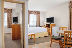 Days Inn & Suites by Wyndham West Edmonton