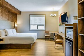 Days Inn & Suites by Wyndham West Edmonton