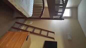 Days Inn & Suites by Wyndham West Edmonton