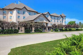 Days Inn & Suites by Wyndham West Edmonton