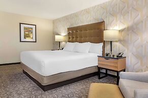 Drury Inn & Suites Southwest St. Louis