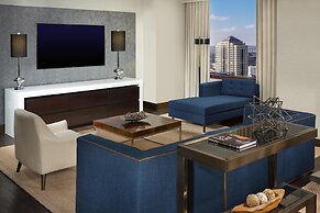 Hilton Austin