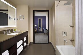 Hilton Austin