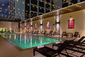 Hilton Austin