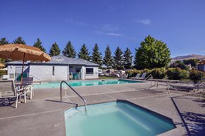 Americas Best Value Inn Phoenix Medford