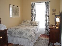 Hotel Léger Restaurant & Saloon