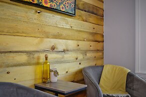 Heritage Inn