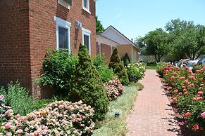 Heritage Inn