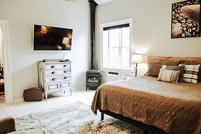 Heritage Inn