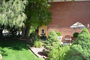 Heritage Inn