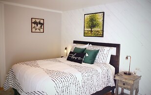 Heritage Inn