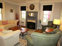 Heritage Inn