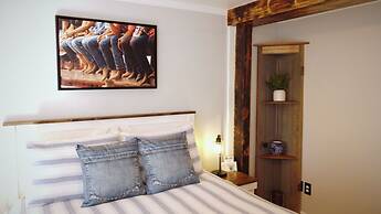Heritage Inn