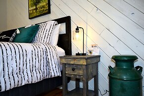 Heritage Inn