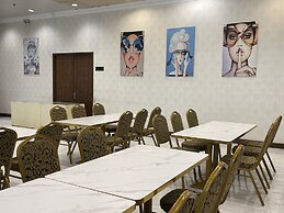 Magnificent International Hotel