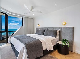 Paradise Centre Apartments
