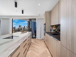 Paradise Centre Apartments