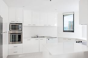 Paradise Centre Apartments